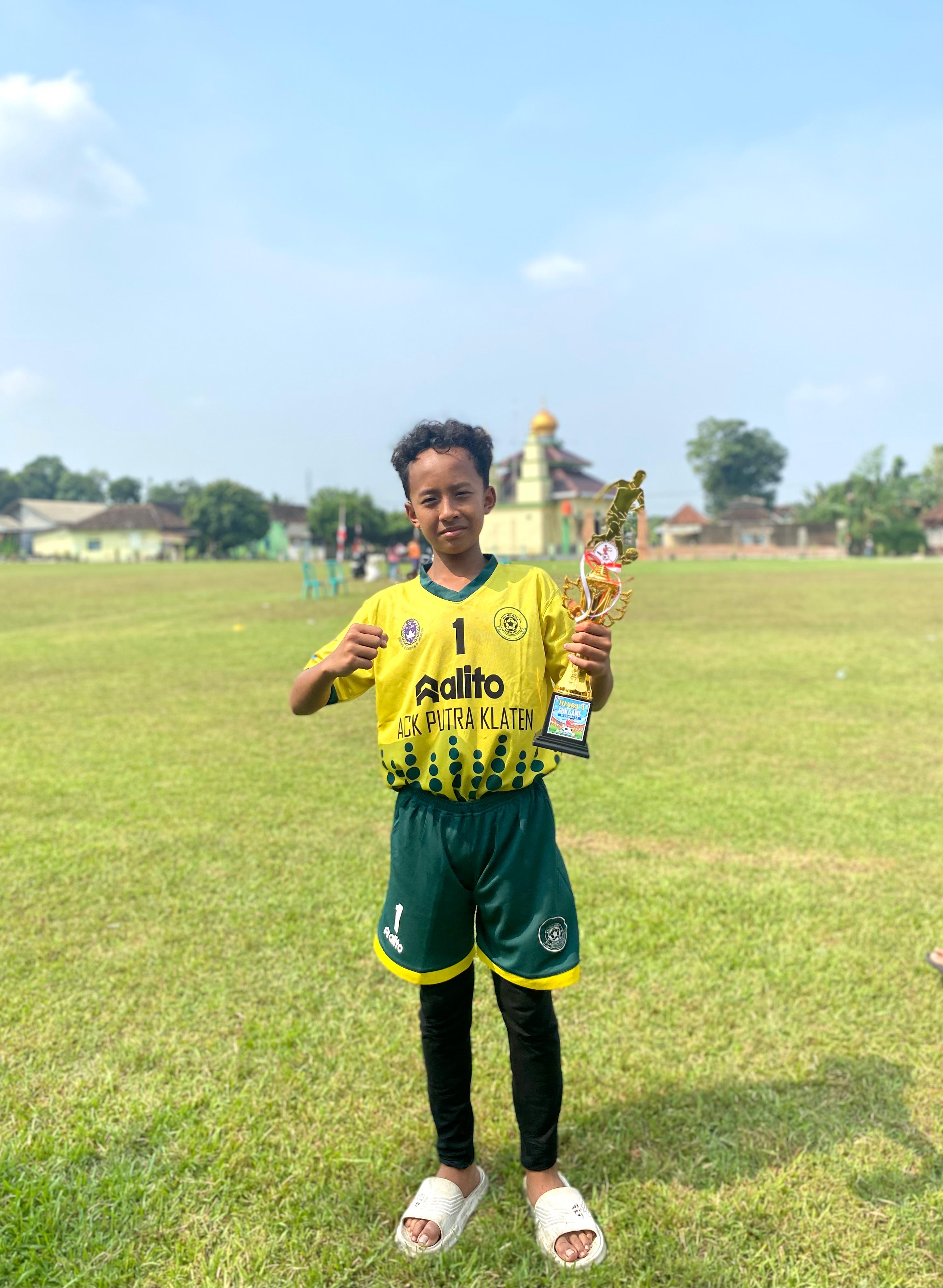 NAFIS RAIHAN AL ABAS